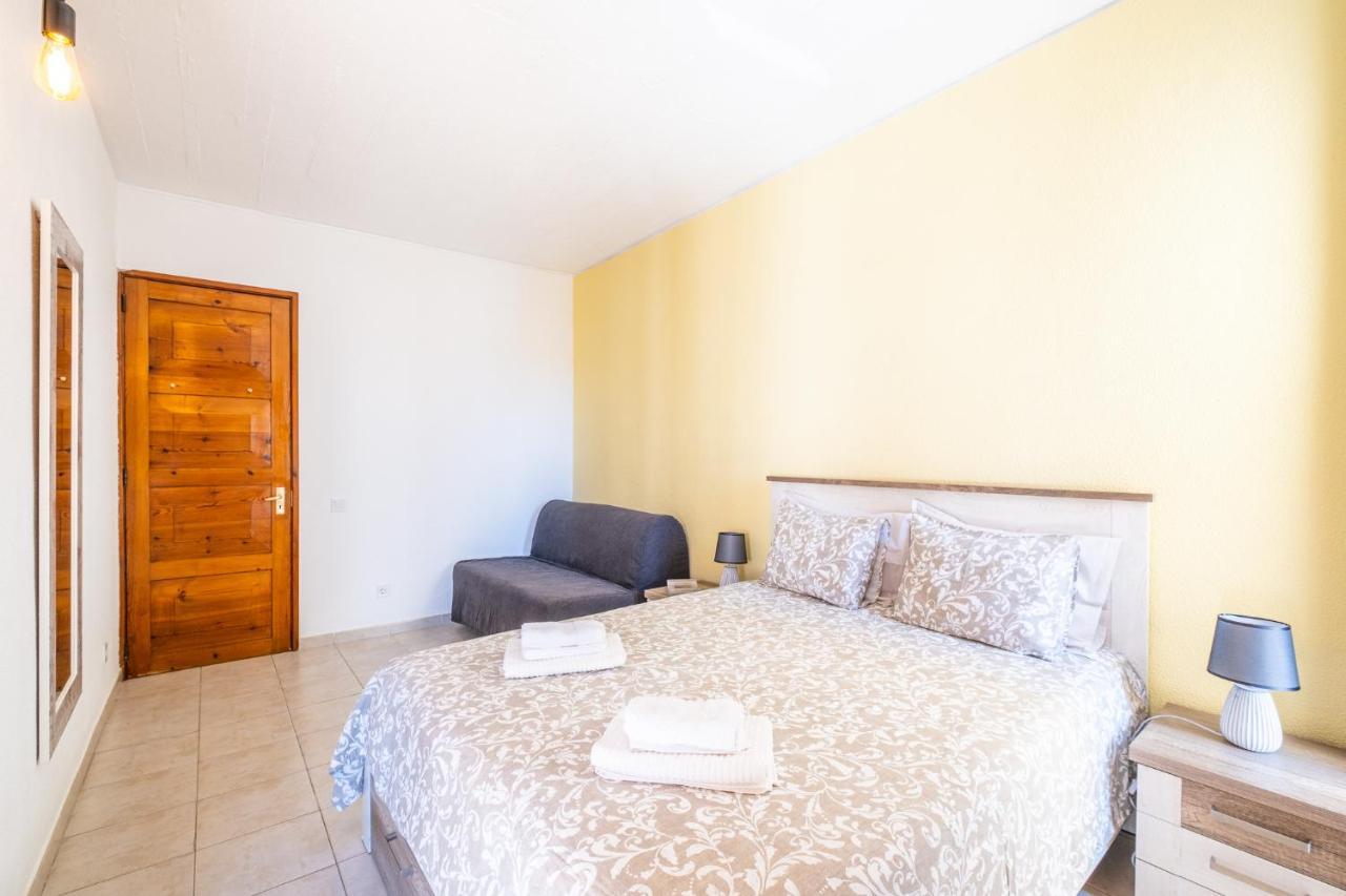 Entire Apartment 5Min From Oura Beach البوفيرا المظهر الخارجي الصورة