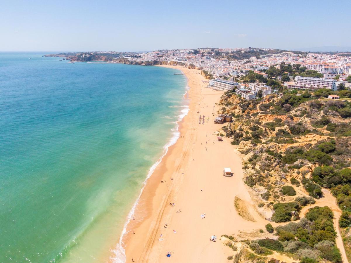 Entire Apartment 5Min From Oura Beach البوفيرا المظهر الخارجي الصورة